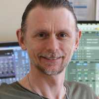 Julian-Blackmore—TEAM-post-production